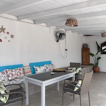 Sea And Garden House Prázdninový dům